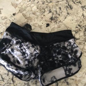 Lululemon speed up shorts